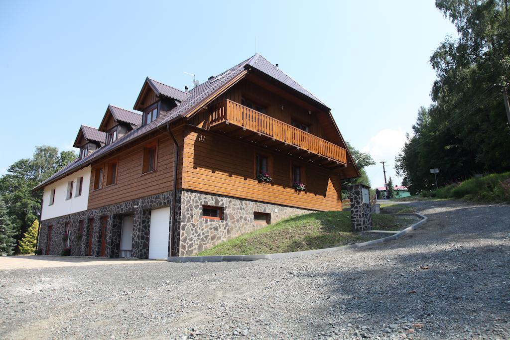 Hotel Koenig-In Hojsova Stráž Zewnętrze zdjęcie